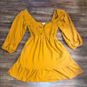 BaeVely beautiful dress WITH POCKETS small like new